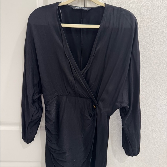 Zara Dresses & Skirts - Zara Elegant Black Wrap Dress